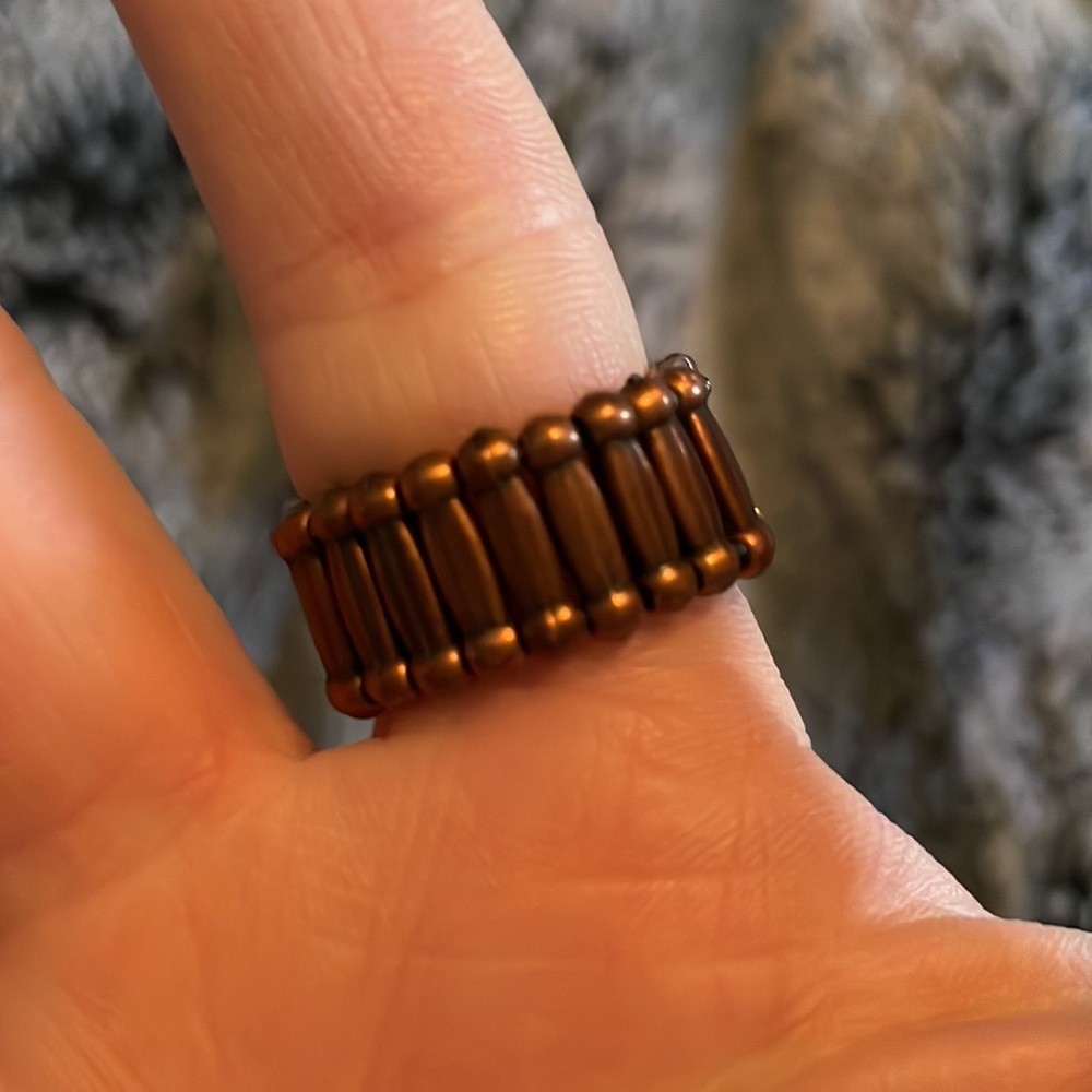 Ring - Picture 2 of 2